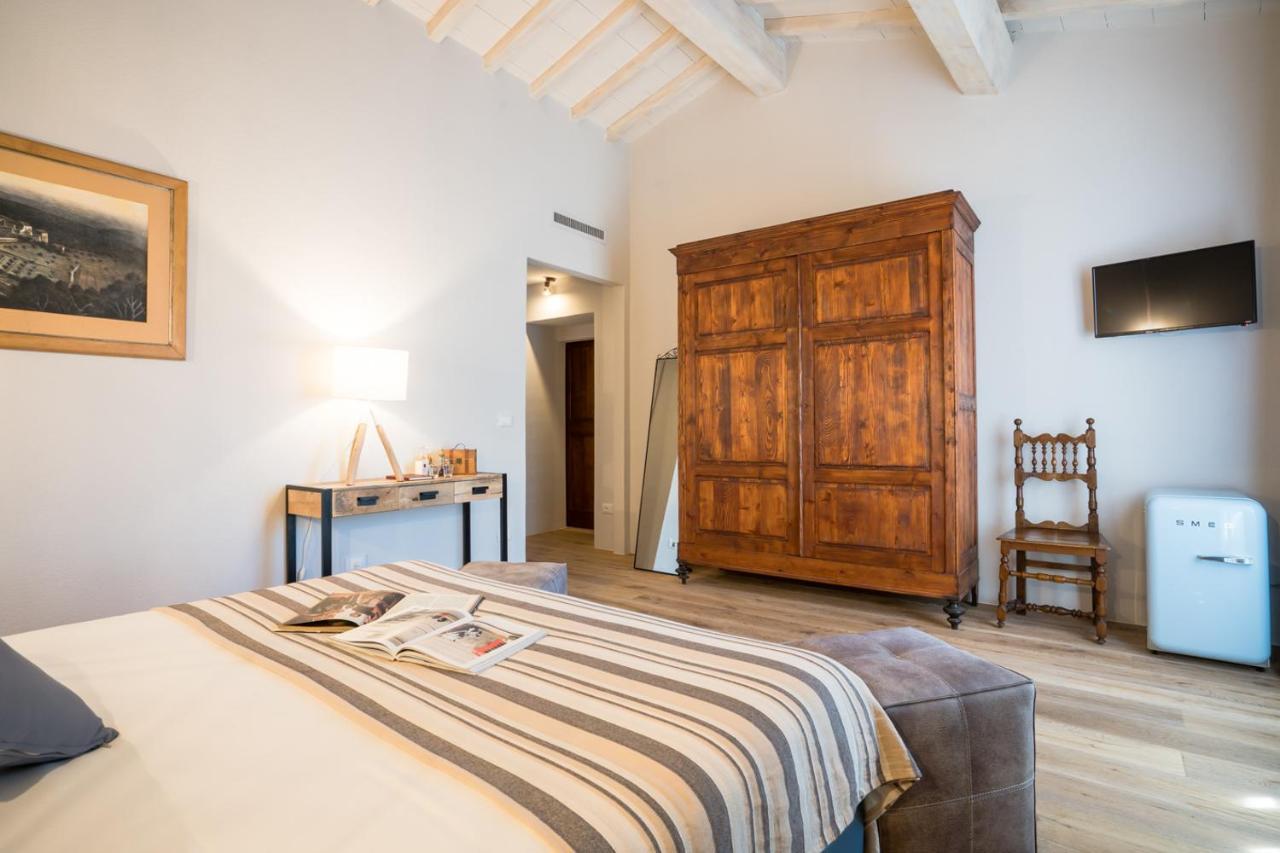 Dimora Delle Muse Bed & Breakfast Montalcino Ngoại thất bức ảnh